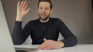 4.4. háttér